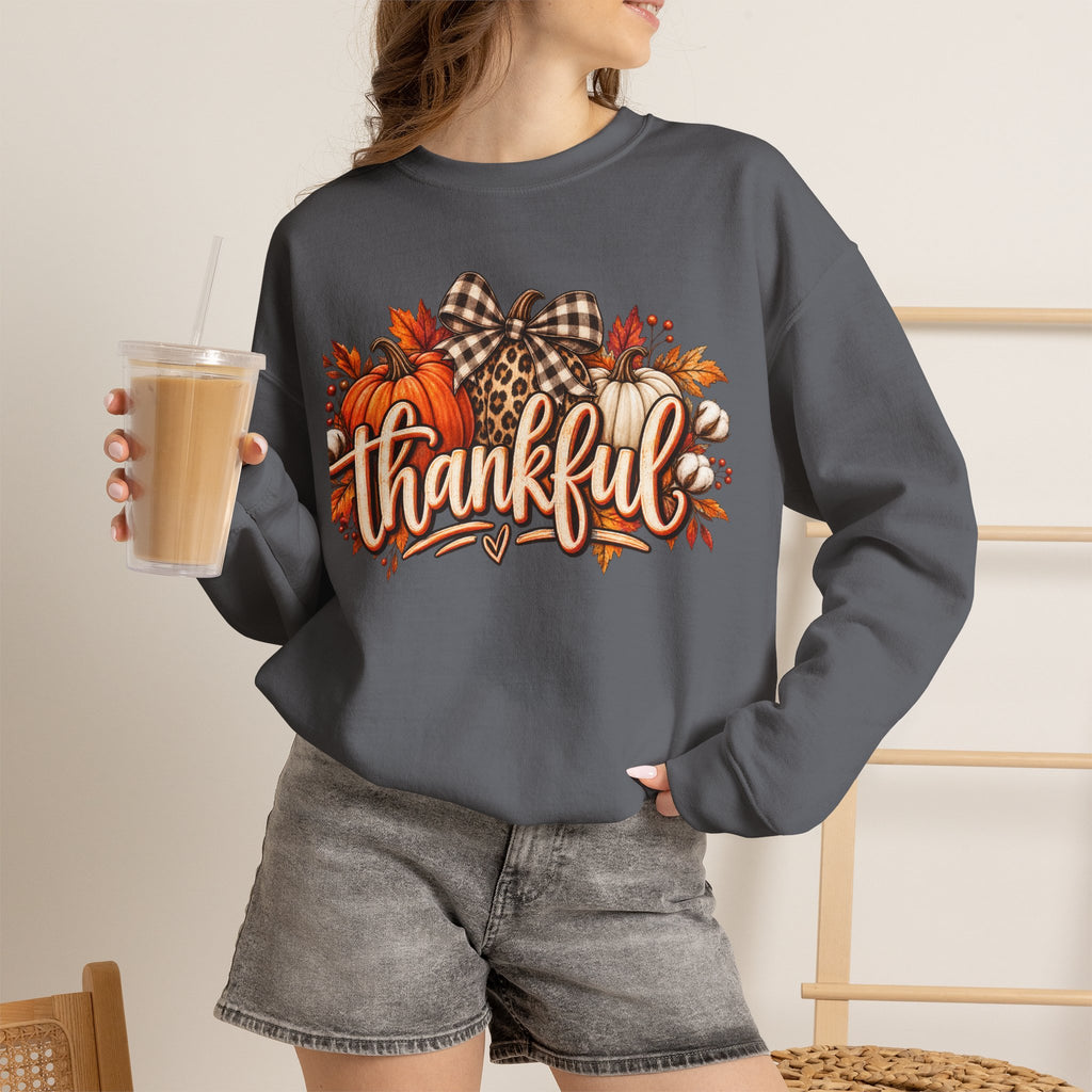Thankful Fall Sweatshirt — Autumn Pumpkin Graphic Crewneck