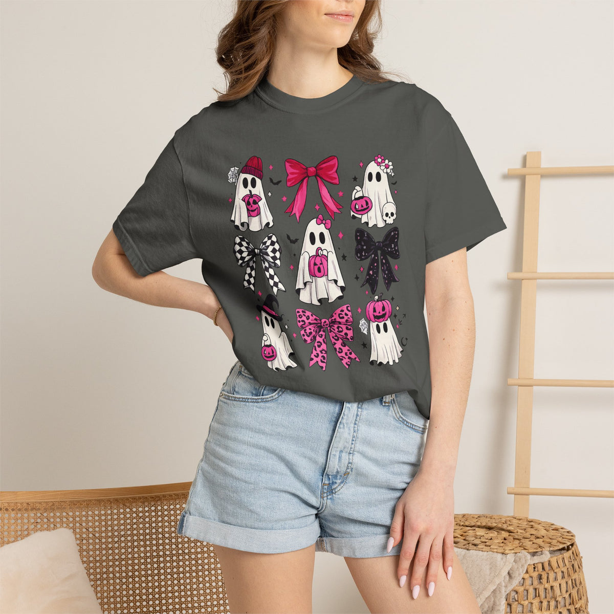 Halloween Ghosts & Bows T-Shirt — Cute Pink Trick-or-Treat Graphic Tee